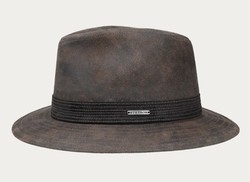 TRAVELLER PIGSKIN