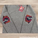 PULL V  GADZ ARTS